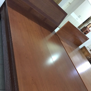 Giường ngủ bằng các loại gỗ