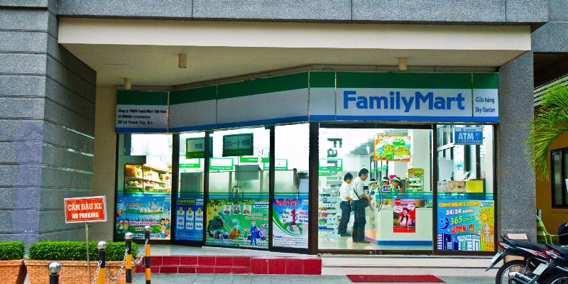 Chuỗi hệ thống Family Mart