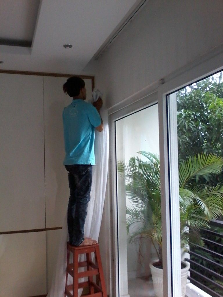 Vệ sinh rèm cửa