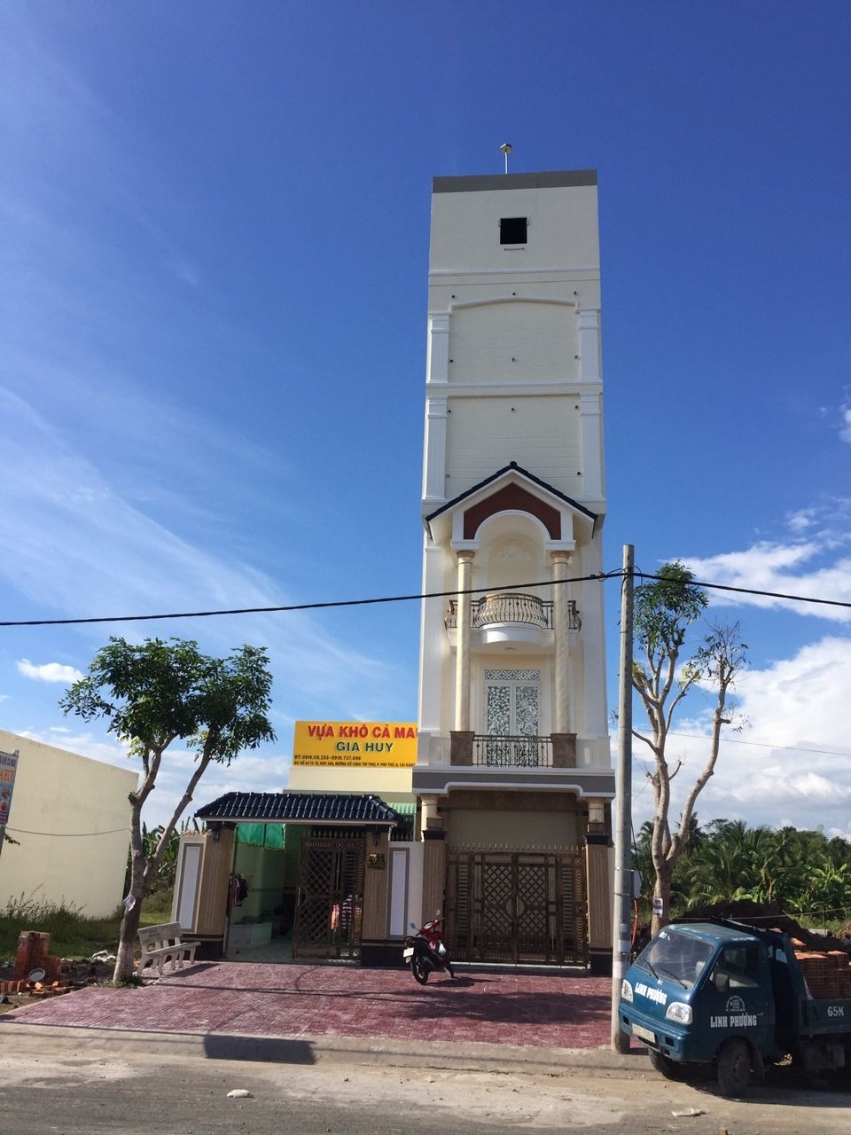 Xây dựng nhà