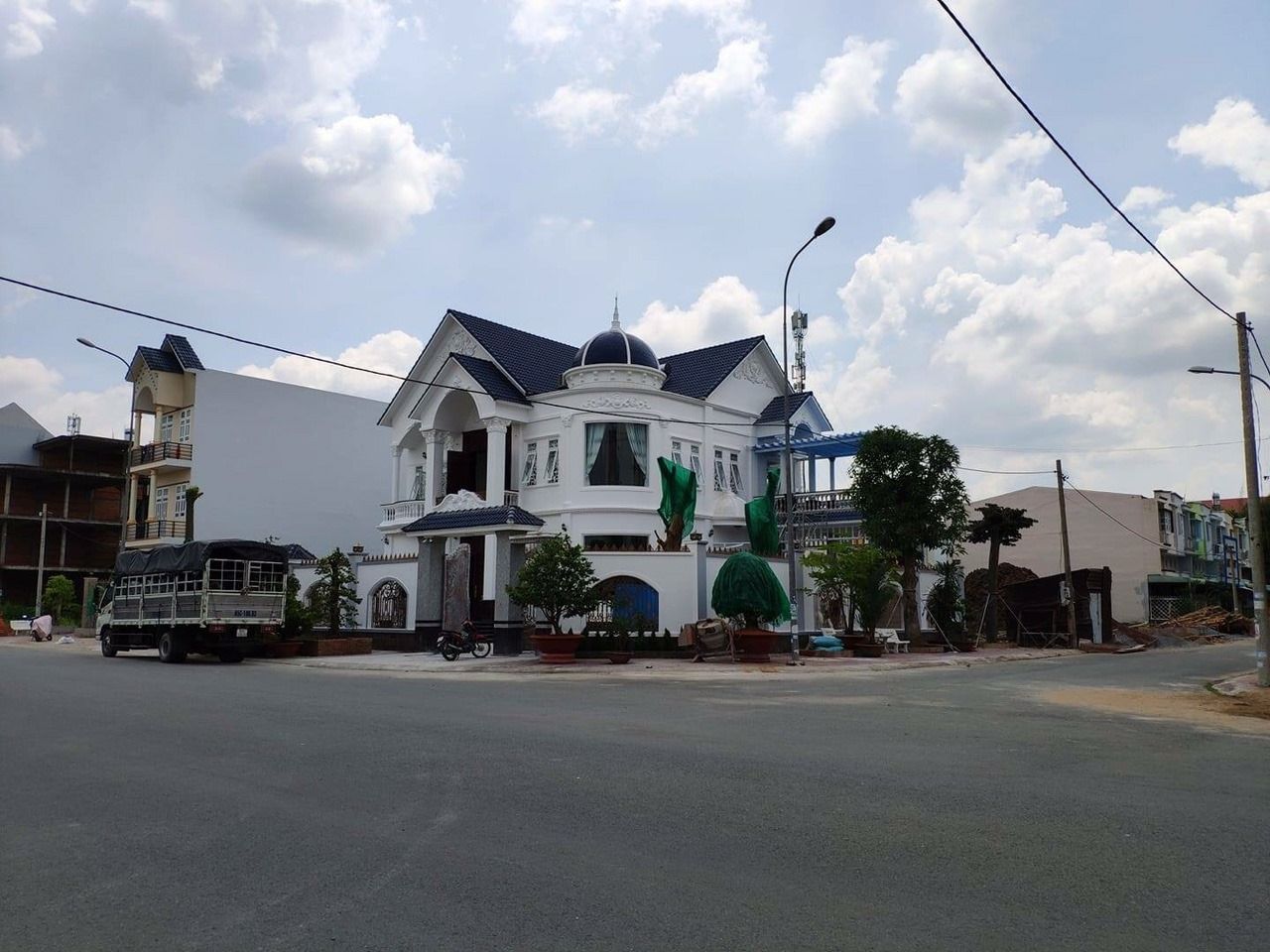 Xây dựng biệt thự