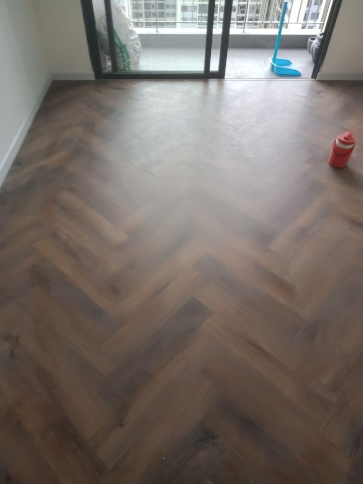 Lát sàn gỗ cho công trình nhà phố