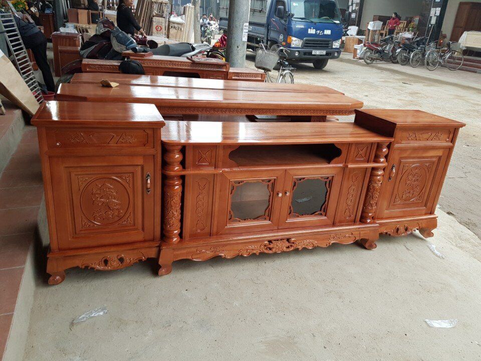 Kệ tivi gỗ