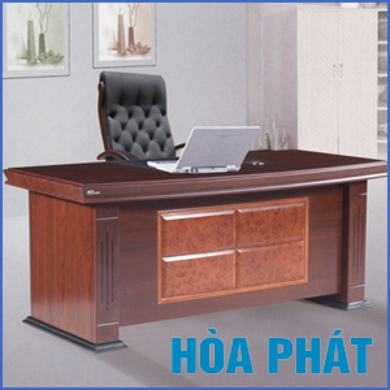 Bàn giám đốc Hòa Phát