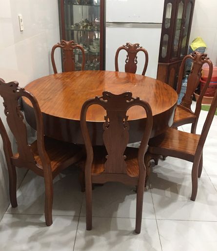 Bàn Ăn Tròn Nguyên Khối gỗ gõ đỏ