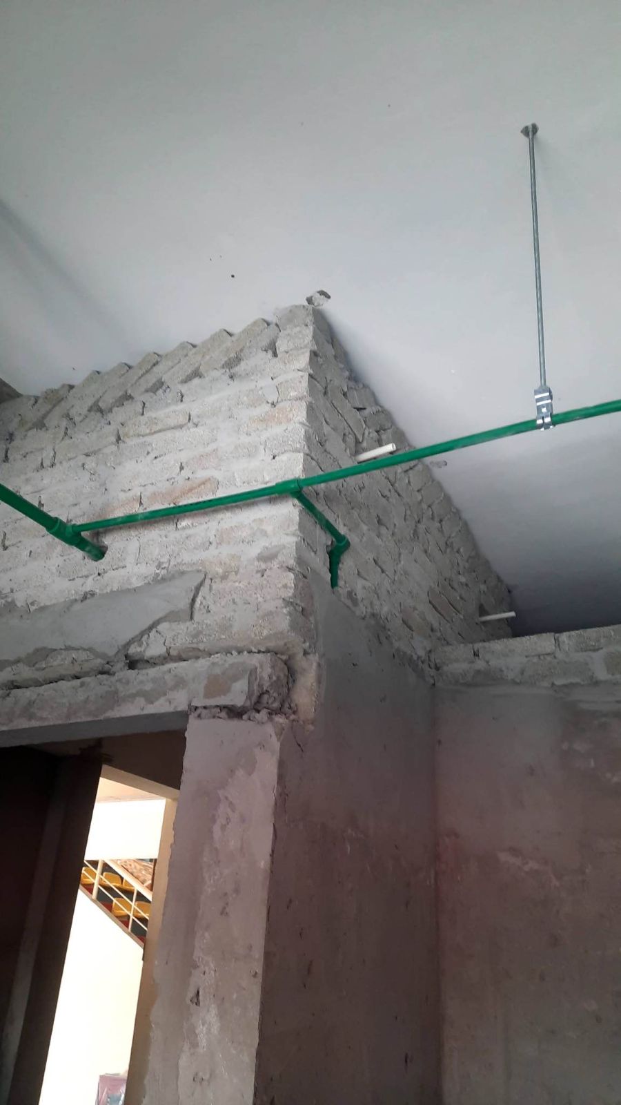 Lắp đặt đường nước cho công trình