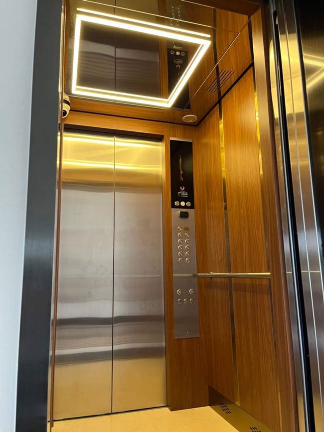 Lắp đặt thang máy tại Khách Sạn NEWCC