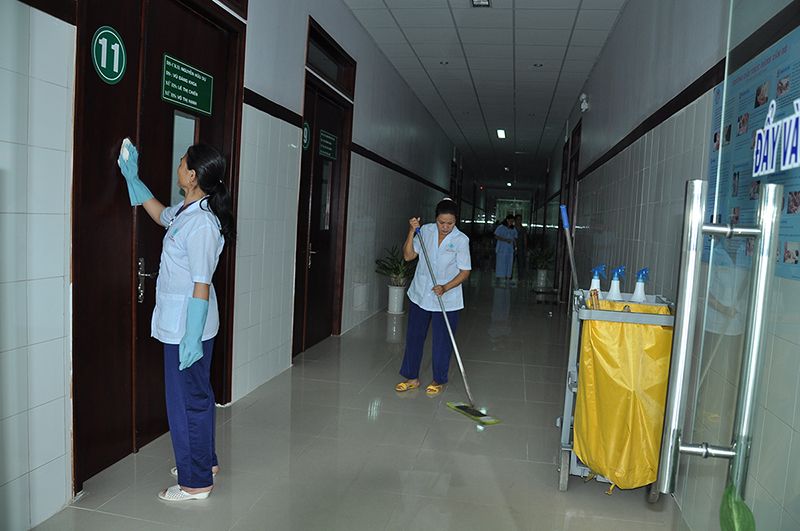 Vệ sinh công ty