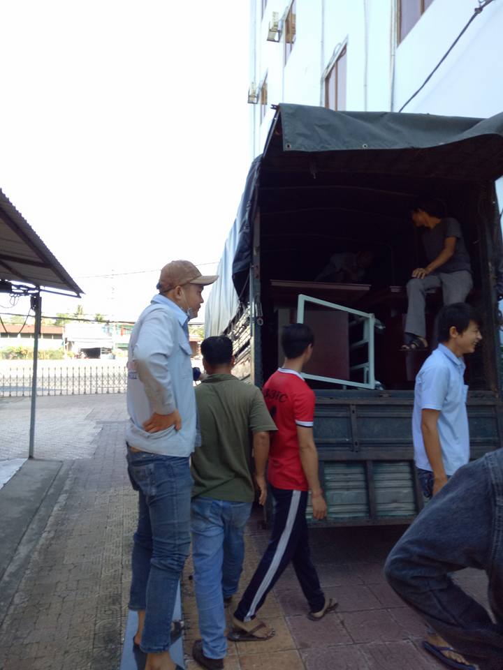 Di dời đồ đạc
