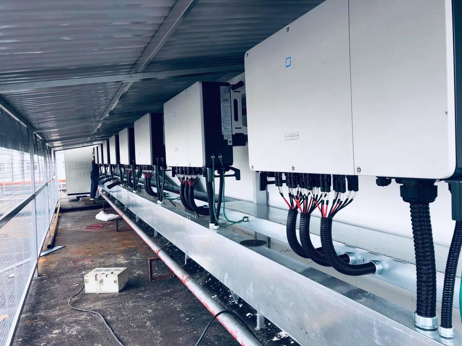 DỰ ÁN ĐIỆN MẶT TRỜI ÁP MÁI NHÀ MÁY125MWp