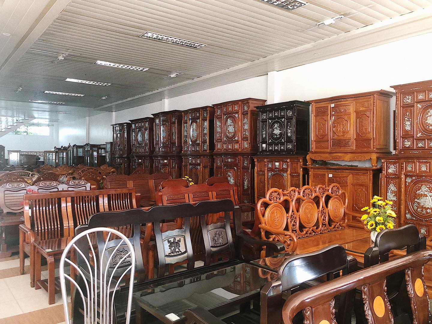 Bộ bàn ghế phòng khách 