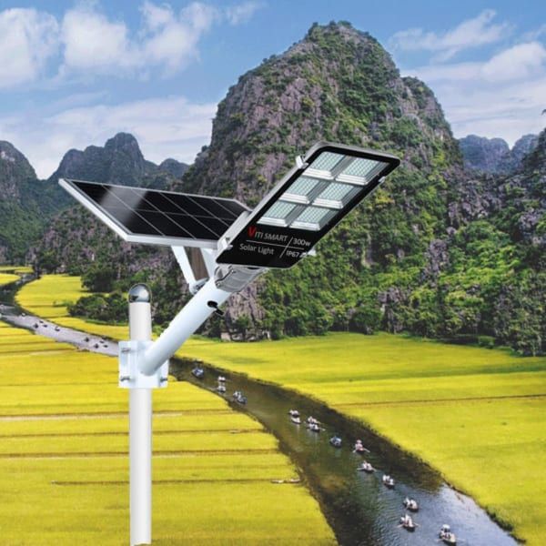 Đèn Đường Năng Lượng Mặt Trời 