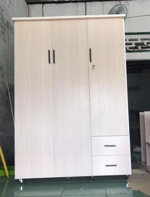 Tủ đựng quần áo