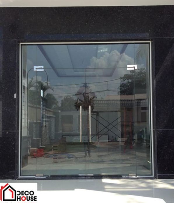 Cửa kính cường lực