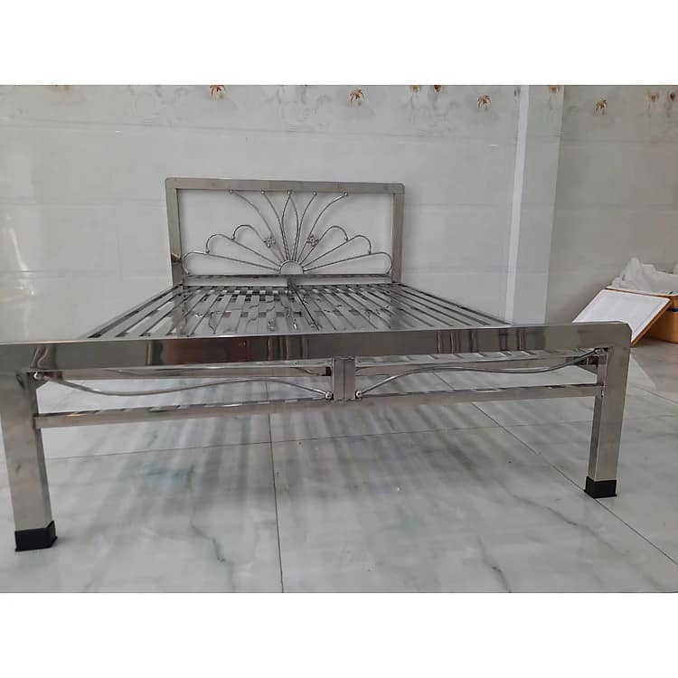 Giường inox