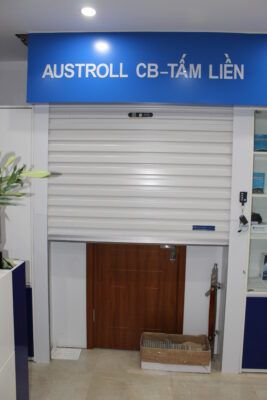  Cửa cuốn tấm liền Austdoor