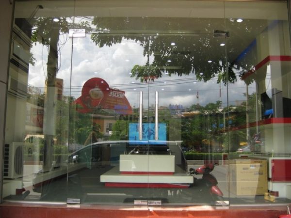 Cửa kính cường lực