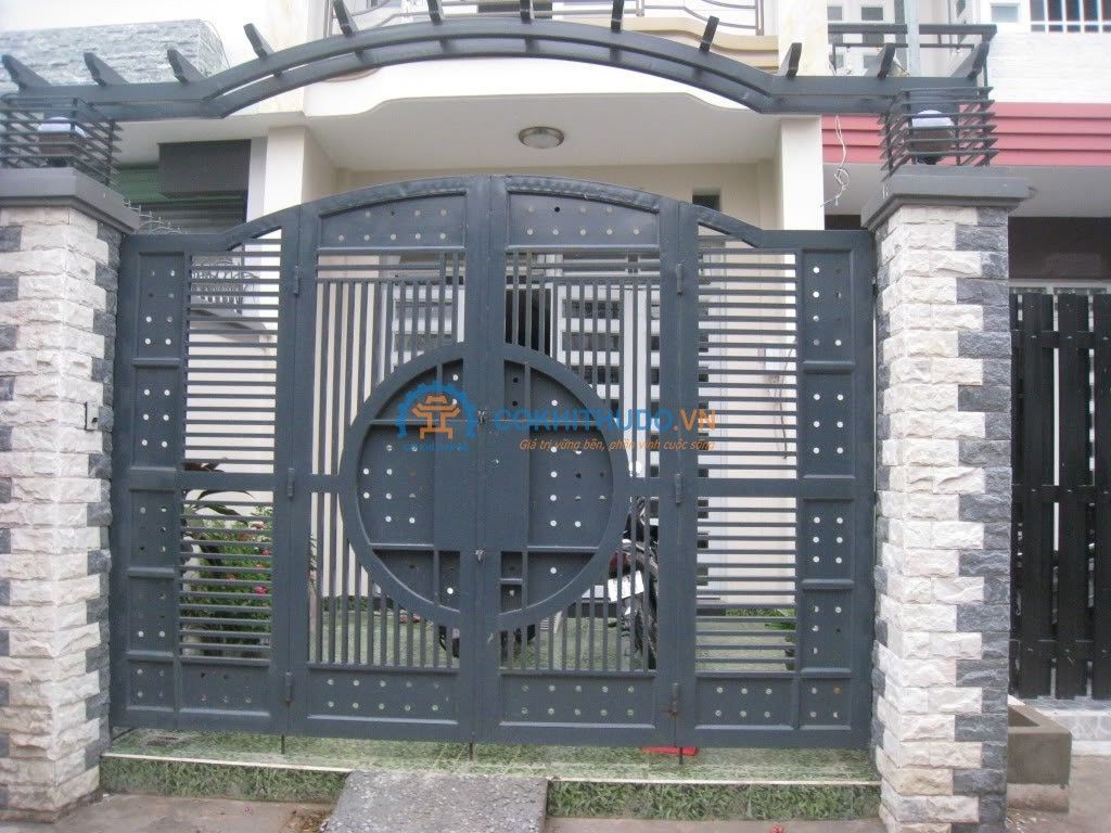 Thi công cổng sắt