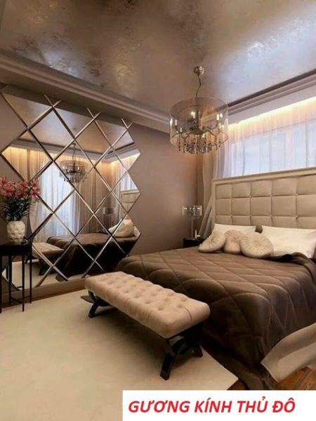Gương trang trí phòng ngủ