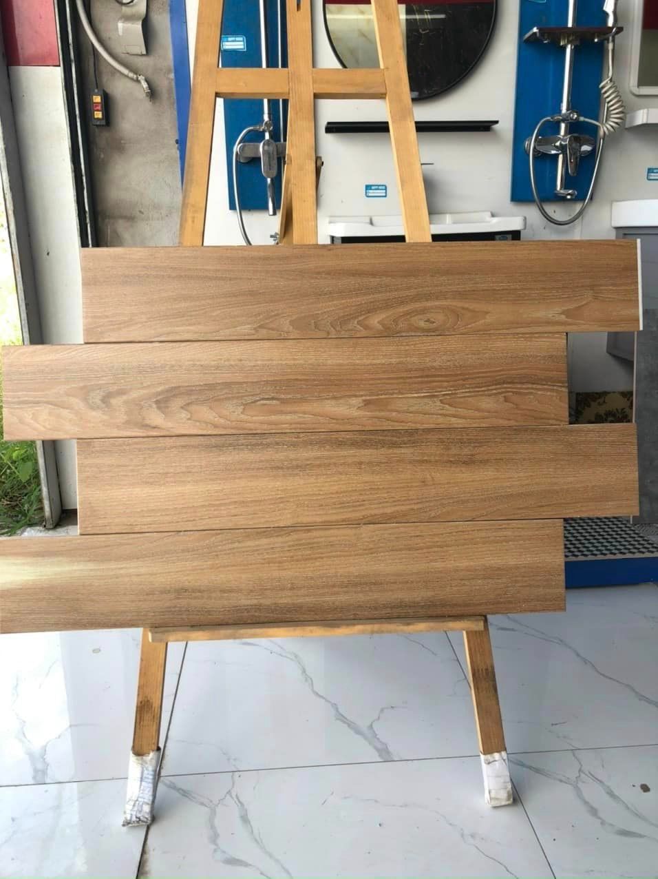 Gạch men lát nền