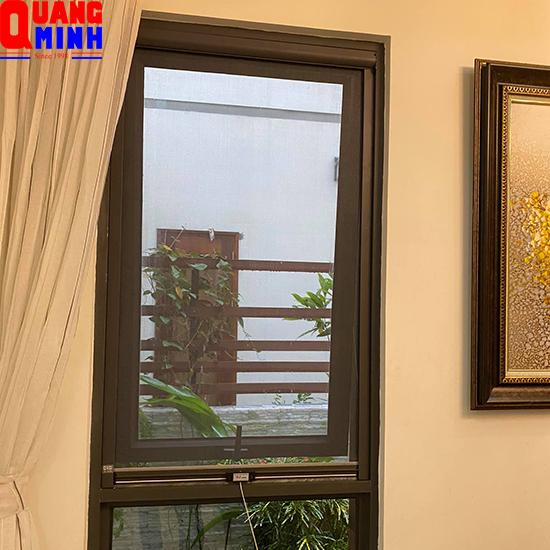 Cửa lưới chống muỗi tự cuốn