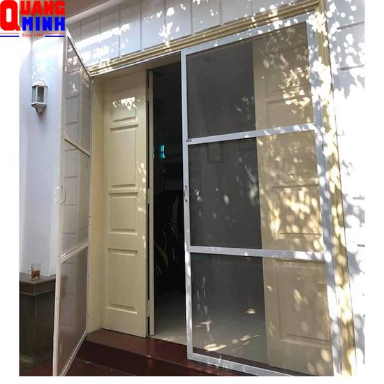 Lắp đặt cửa lưới chống muỗi inox