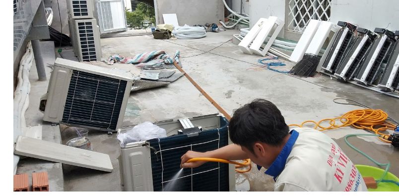 Vệ sinh máy lạnh