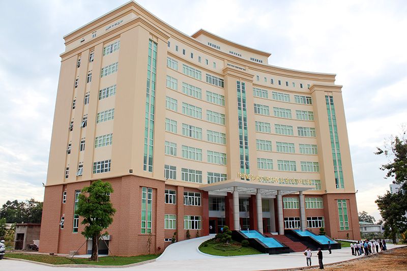 Dự án thang máy trường đại học