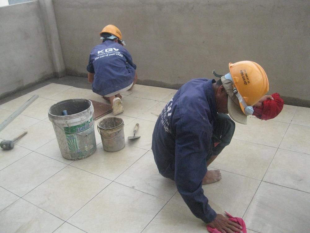 Thi công gạch ốp lát