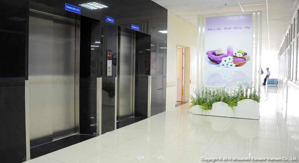 Thang máy bệnh viện Từ Dũ 