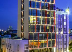 KHÁCH SẠN NAM HOTEL