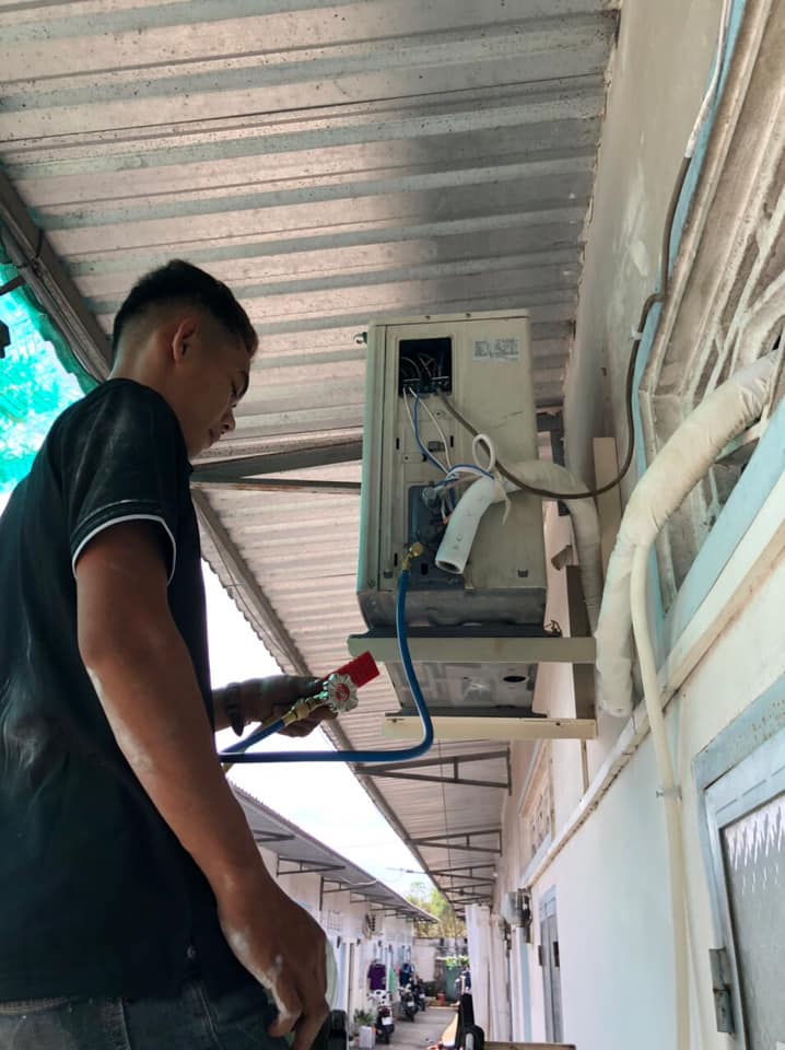 Sửa chữa máy lạnh