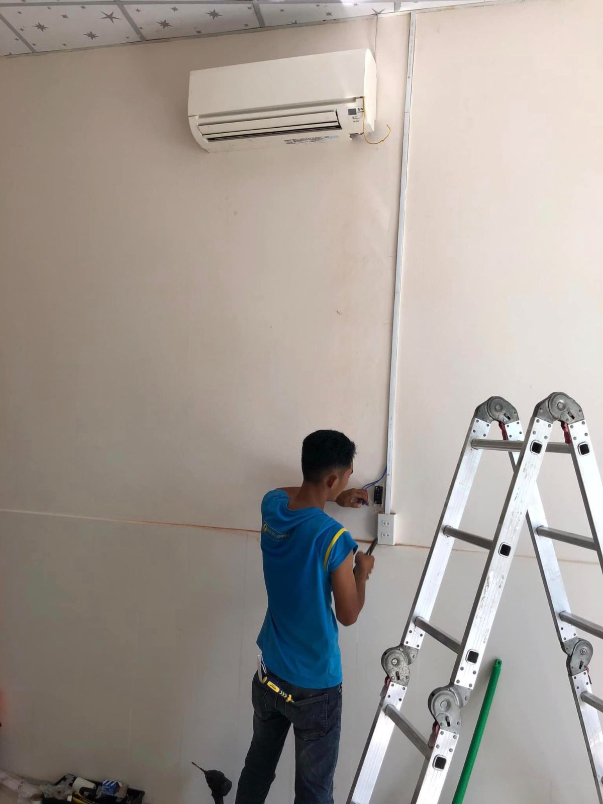 Lắp đặt máy lạnh