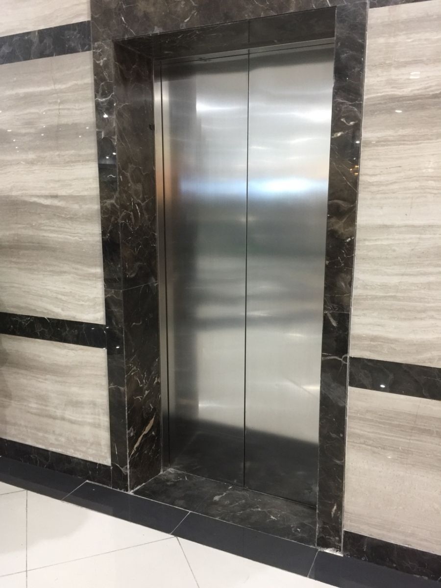  THANG MÁY TẢI KHÁCH