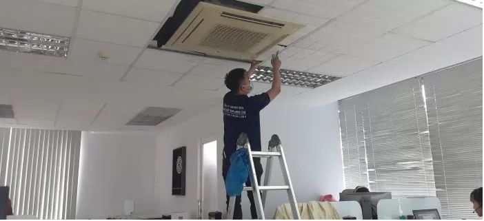 Sửa chữa máy lạnh