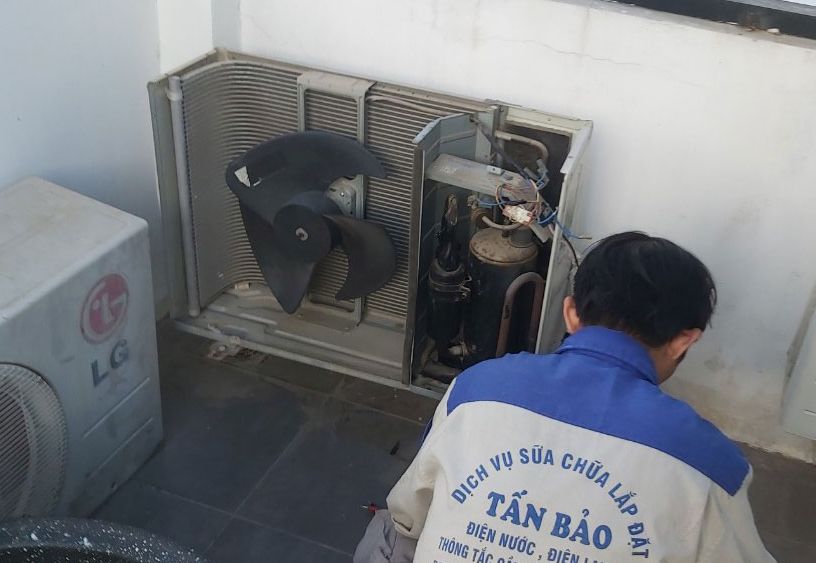 Sửa chữa máy lạnh