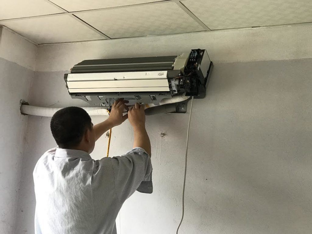 Sửa chữa máy lạnh