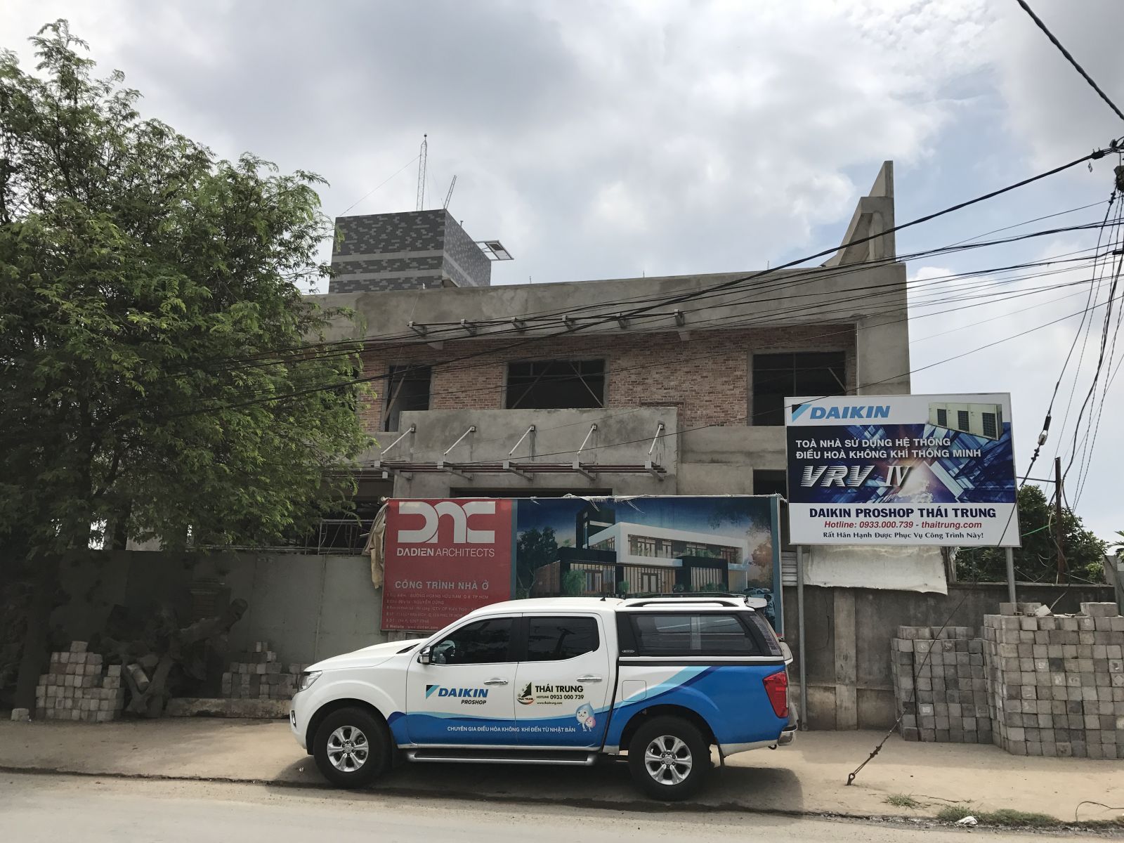 Lắp máy điều hòa 