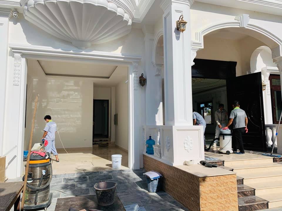 Vệ sinh nhà sau thi công