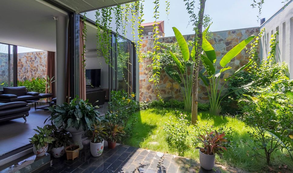 Thiết kế sân vườn 
