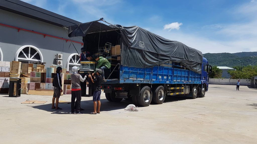 Dịch vụ vận chuyển hàng hóa 