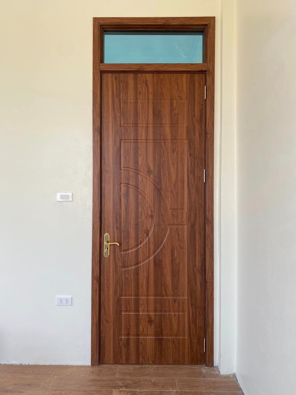 Lắp đặt cửa nhựa