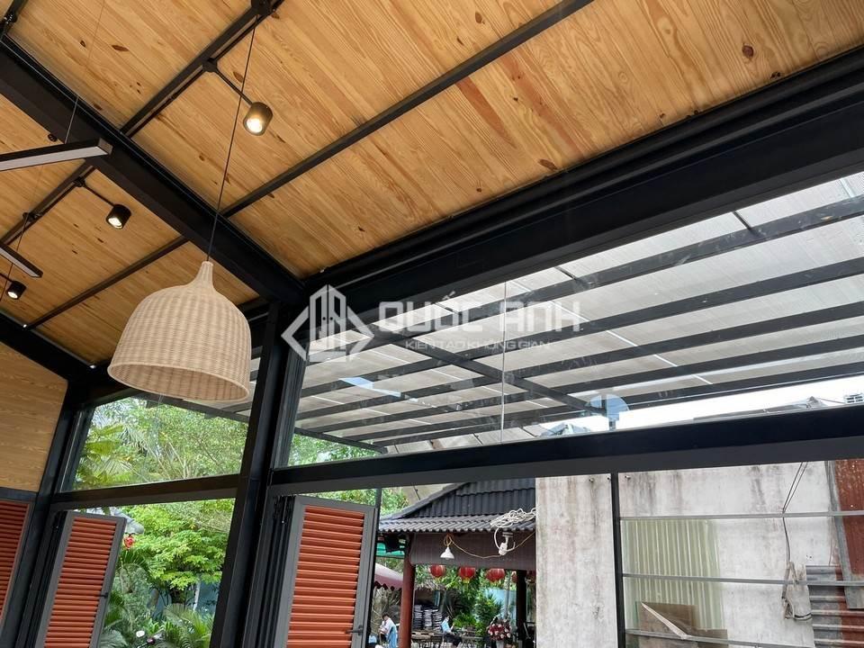 Thi công cửa nhôm kính cho quán nước