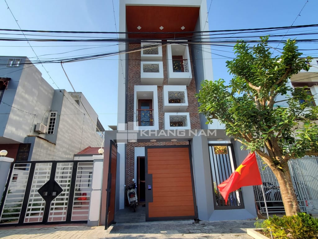Thi công cửa nhôm giếng trời 