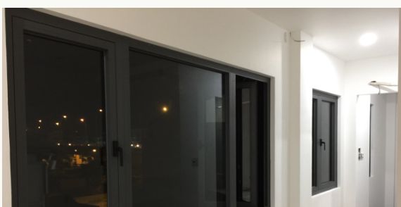 Lắp đặt cửa nhôm kính
