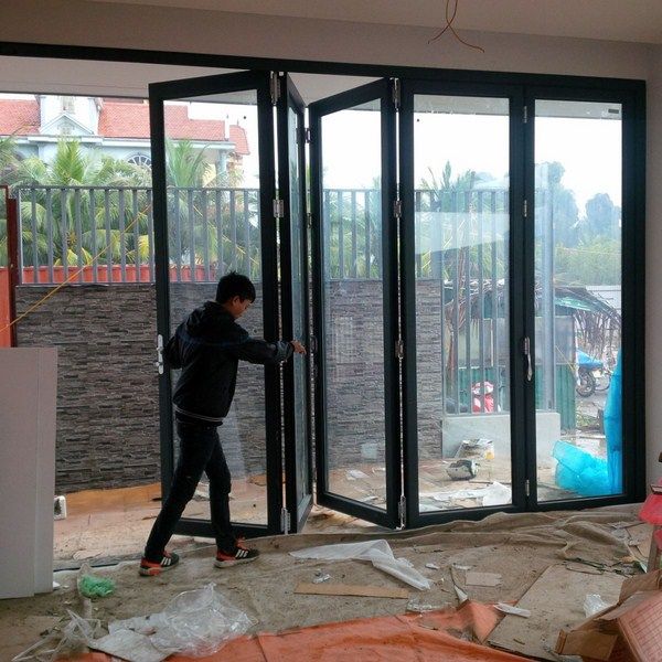 Lắp đặt cửa nhôm kính