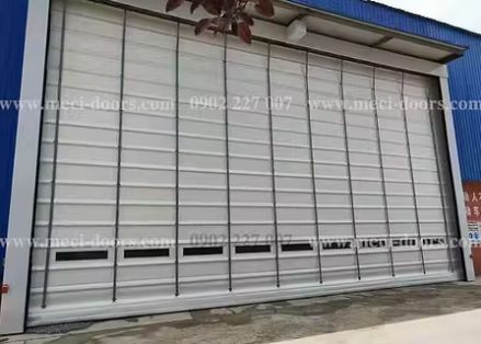 Cửa cuốn nhanh xếp chồng 