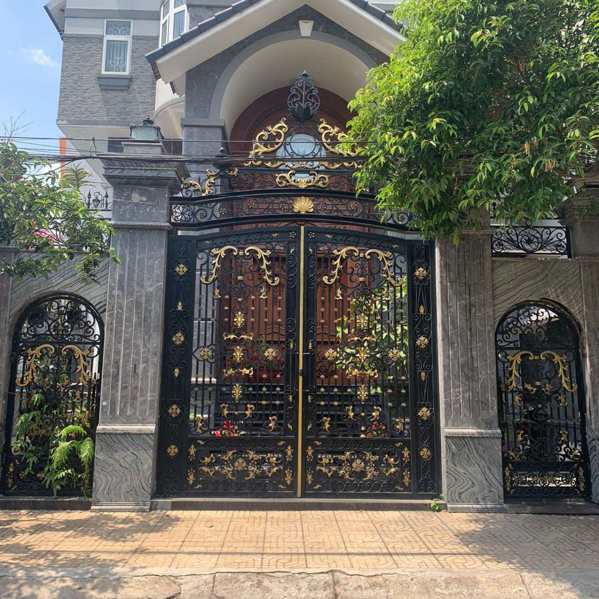 Thi công cửa sắt 