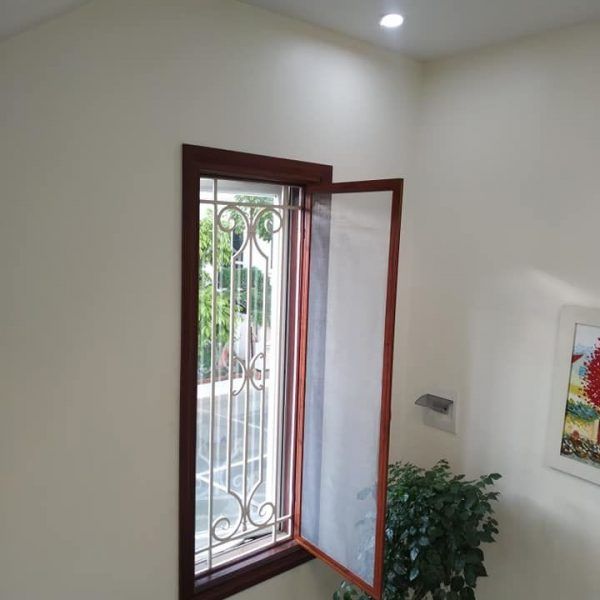 Cửa lưới dạng mở 
