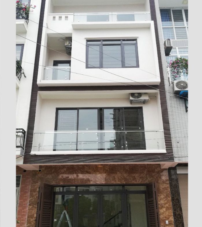 Lan can kính cường lực